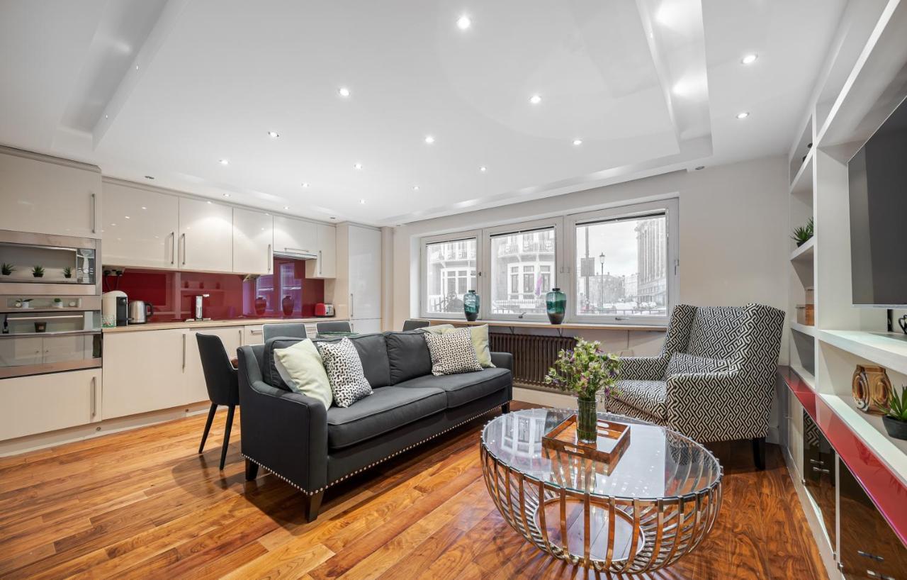 Modern Knightsbridge Ground Floor Apartment With Ac Steps Away From Harrods London Exterior photo
