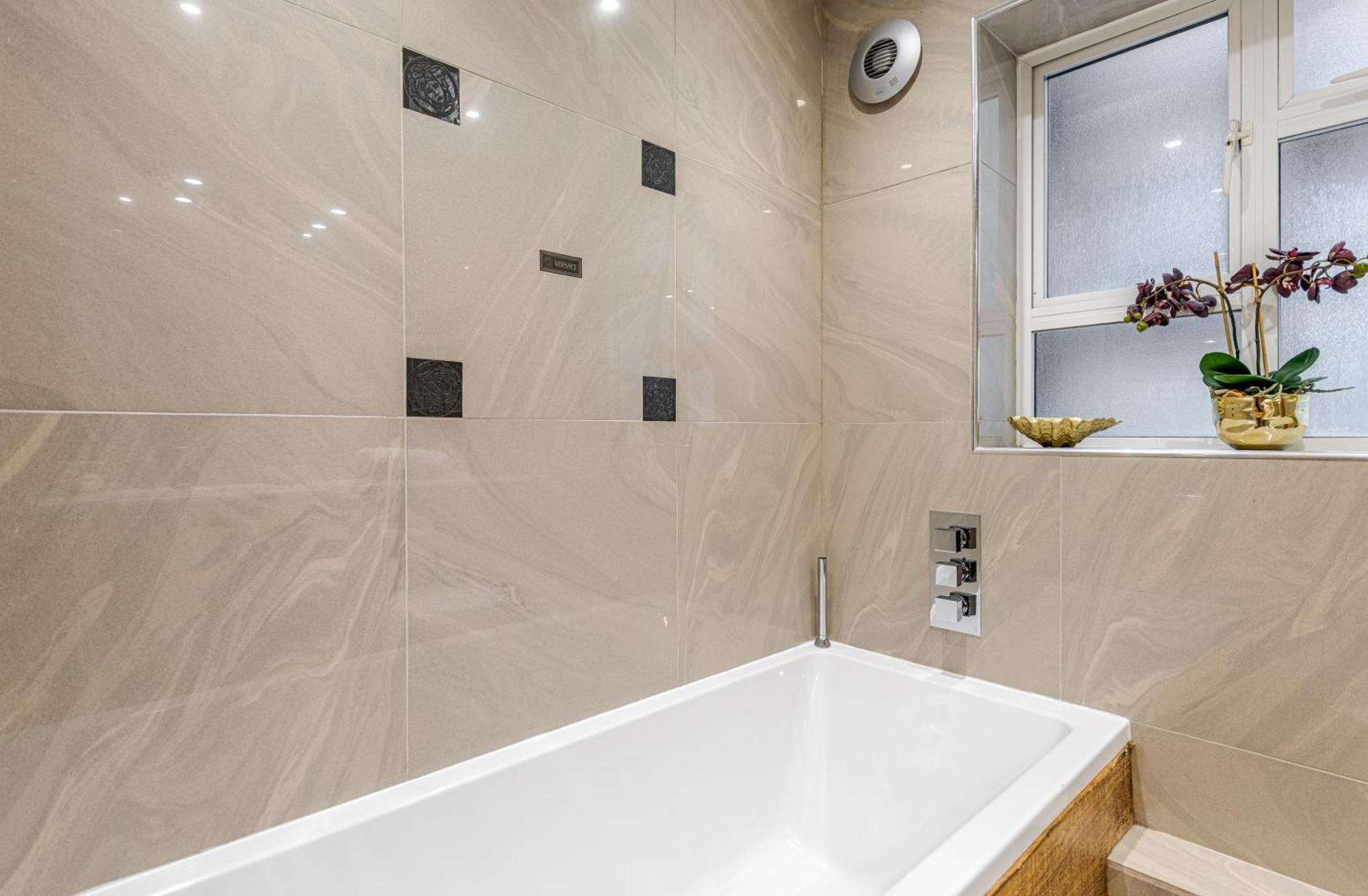 Modern Knightsbridge Ground Floor Apartment With Ac Steps Away From Harrods London Exterior photo