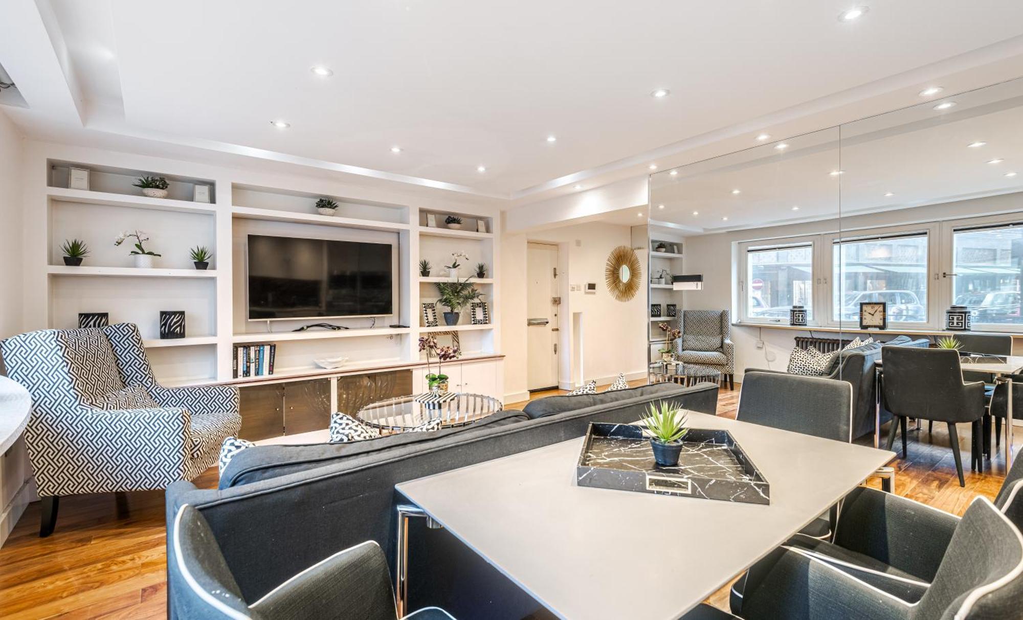 Modern Knightsbridge Ground Floor Apartment With Ac Steps Away From Harrods London Exterior photo