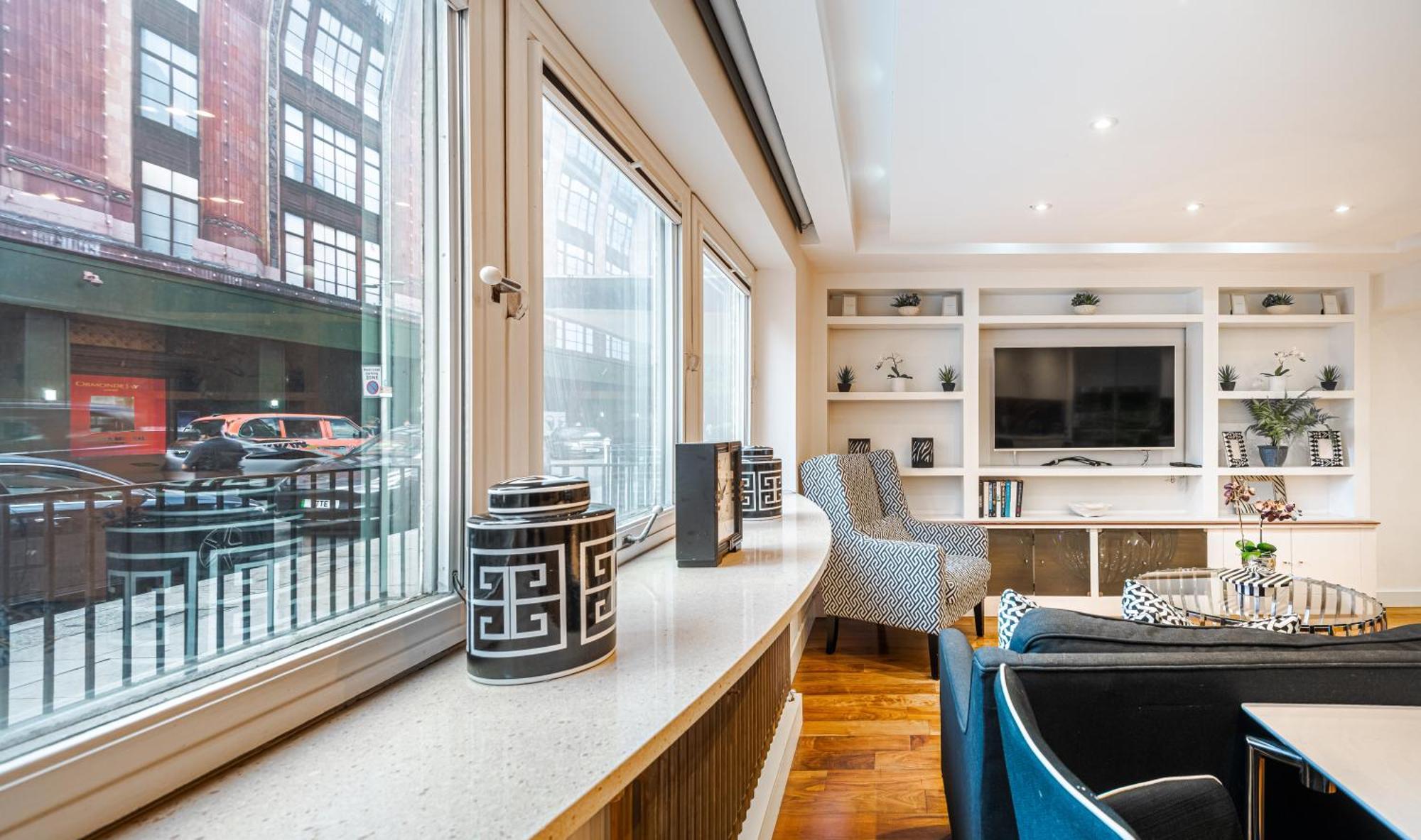 Modern Knightsbridge Ground Floor Apartment With Ac Steps Away From Harrods London Exterior photo
