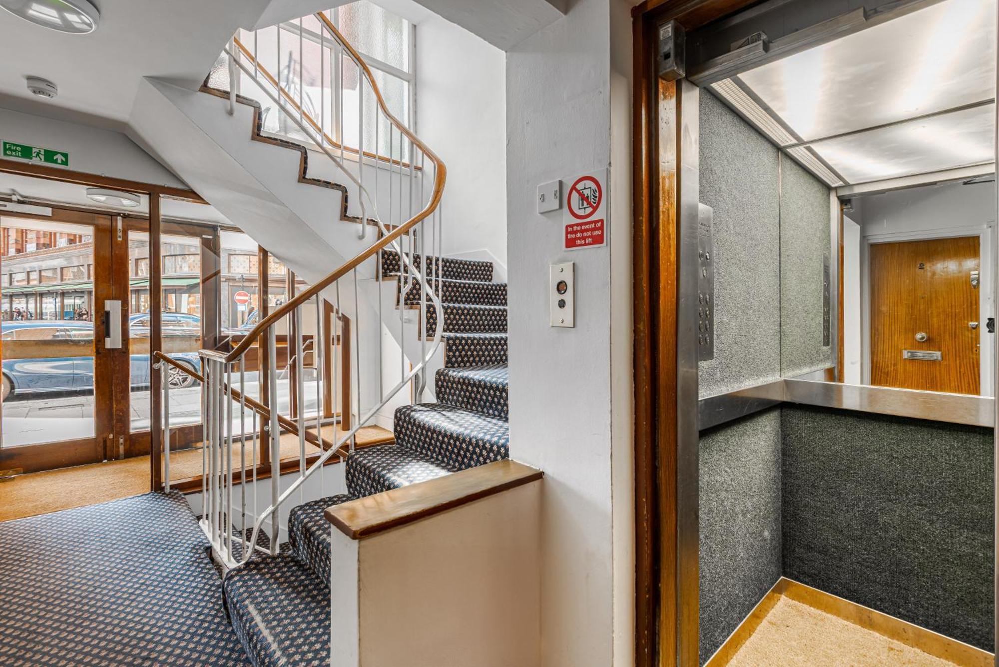 Modern Knightsbridge Ground Floor Apartment With Ac Steps Away From Harrods London Exterior photo